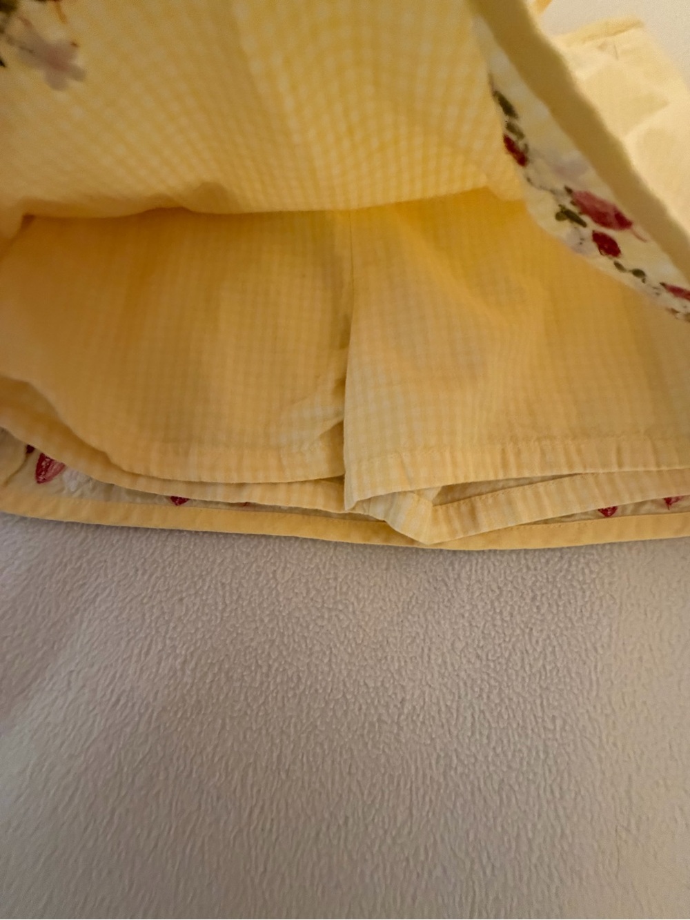 Gymboree Strawberry Patch Wrap Around Skort - Picture 5 of 6